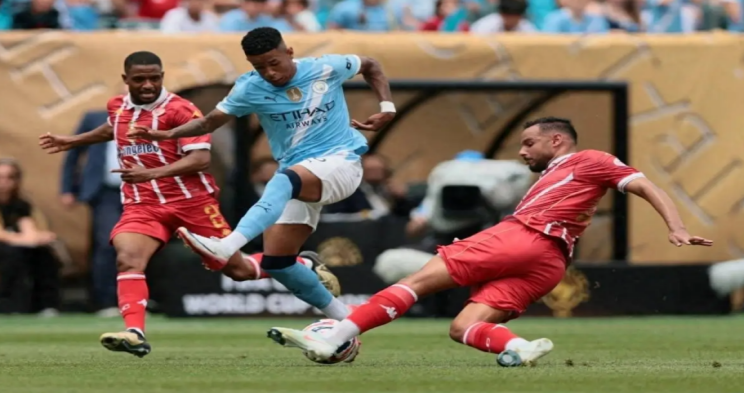 葡萄牙体育vs吉马良斯直播_高清葡萄牙体育vs吉马良斯直播免费观看_在线观看高清葡萄牙体育vs吉马良斯直播赛事-24直播