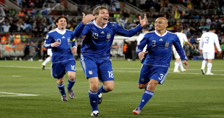 葡萄牙体育vs吉马良斯直播_高清葡萄牙体育vs吉马良斯直播免费观看_在线观看高清葡萄牙体育vs吉马良斯直播赛事-24直播